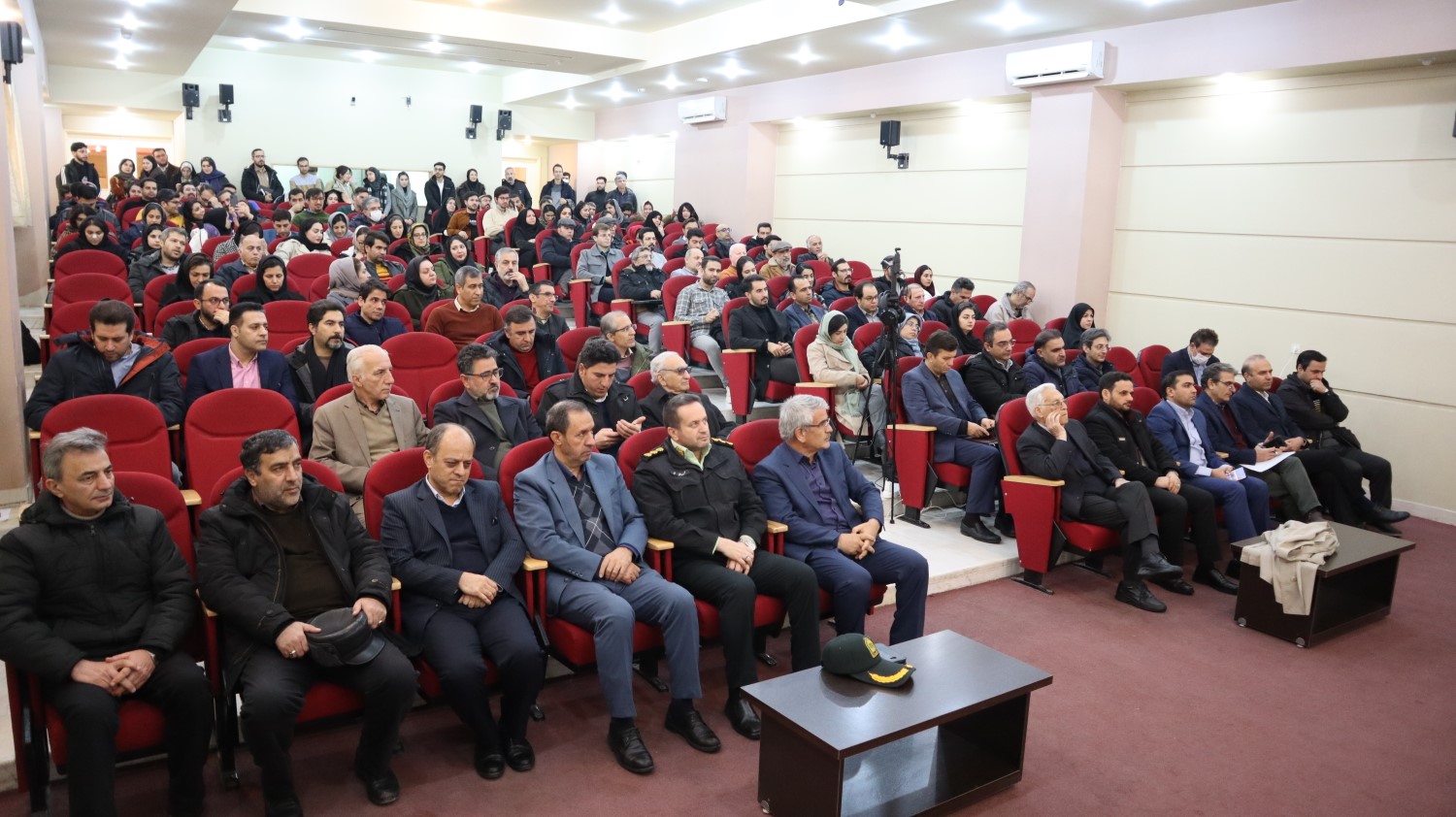 Ceremony to commemorate Research Week and honour IASBS researchers and scientific leaders