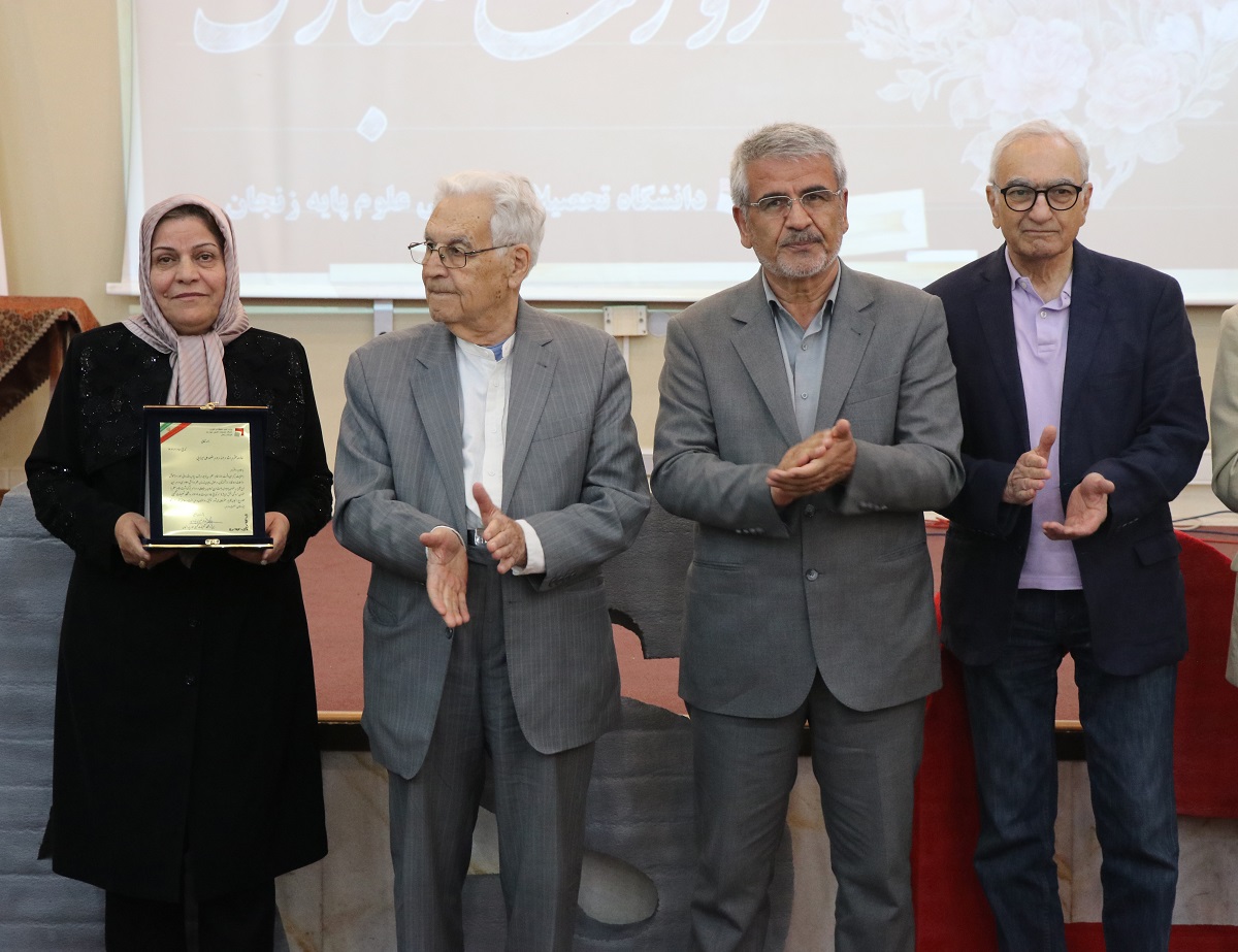 برگزاری مراسم بزرگداشت مقام معلم با عنوان روشنی‌بخش اندیشه‌ها