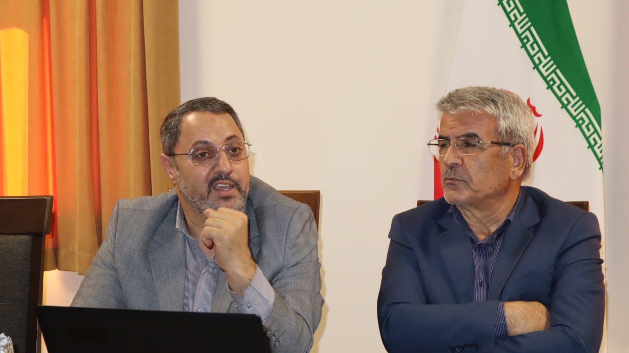 جلسه هیئترئیسه دانشگاه و مدیرکل محترم پدافند غیرعامل استان زنجان به مناسب هفته پدافند غیرعامل