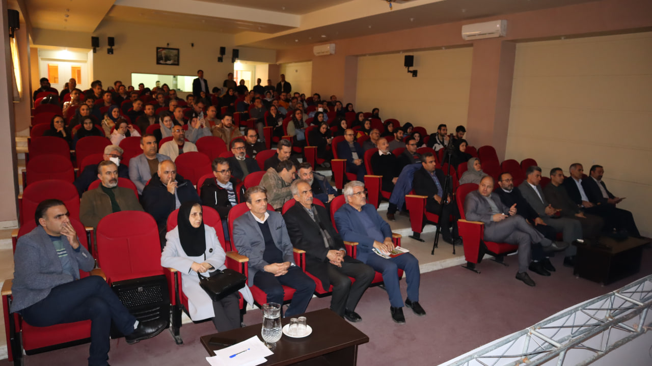 دانشگاه تحصیلات تکمیلی علوم پایه زنجان به&zwnj;عنوان نخستین &laquo;دانشگاه دوستدار آب&raquo; کشور معرفی شد