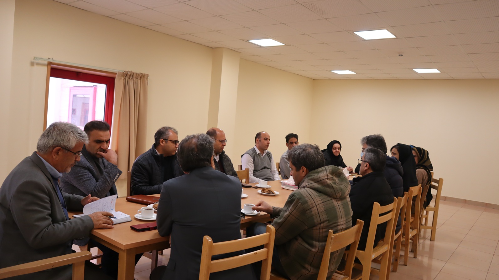 IASBS President meets with Biological Sciences faculty
