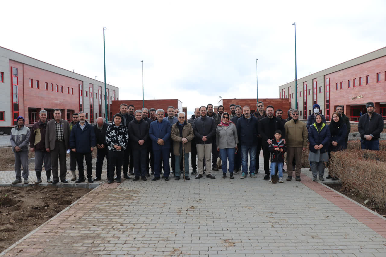 IASBS holds sapling planting ceremony in memory of country's student martyrs