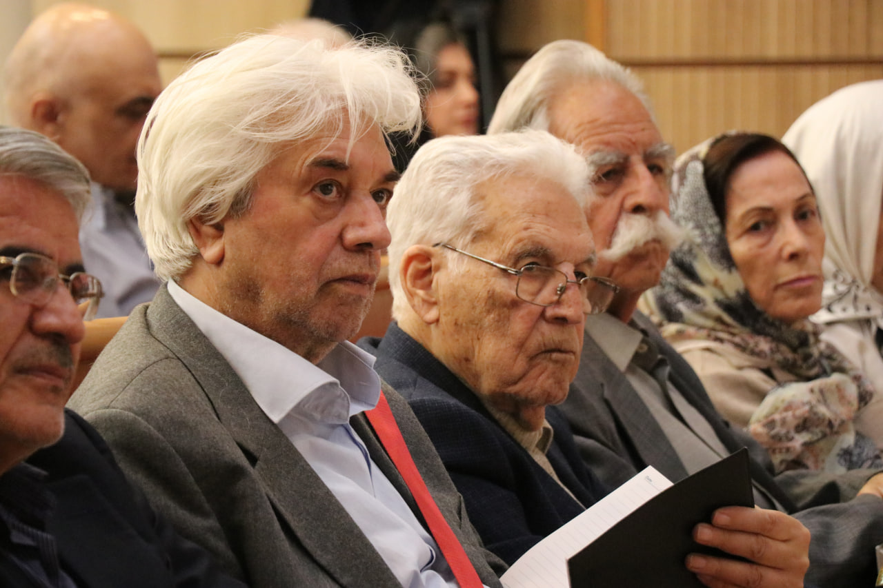 Veteran physicist Prof Yousef Sobouti honoured at ceremony marking 7 decades of teaching