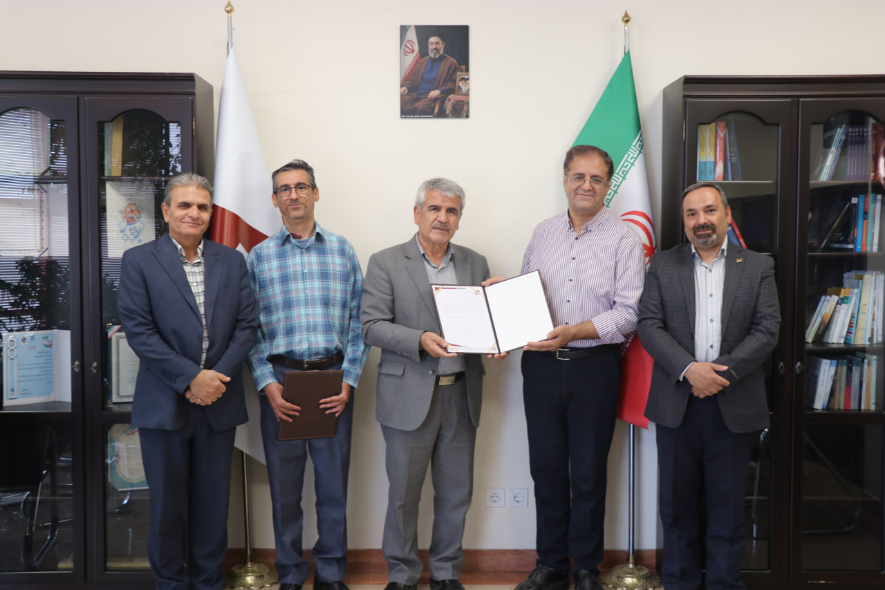 Dr Mohammad Hossein Alizadeh appointed new Head of Mathematics Department with emphasis on enhancing education and research development
