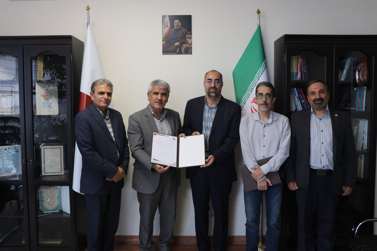 Dr Mohammad Hossein Kowsari appointed Head of Department of Chemistry with emphasis on developing creative research and technological activities