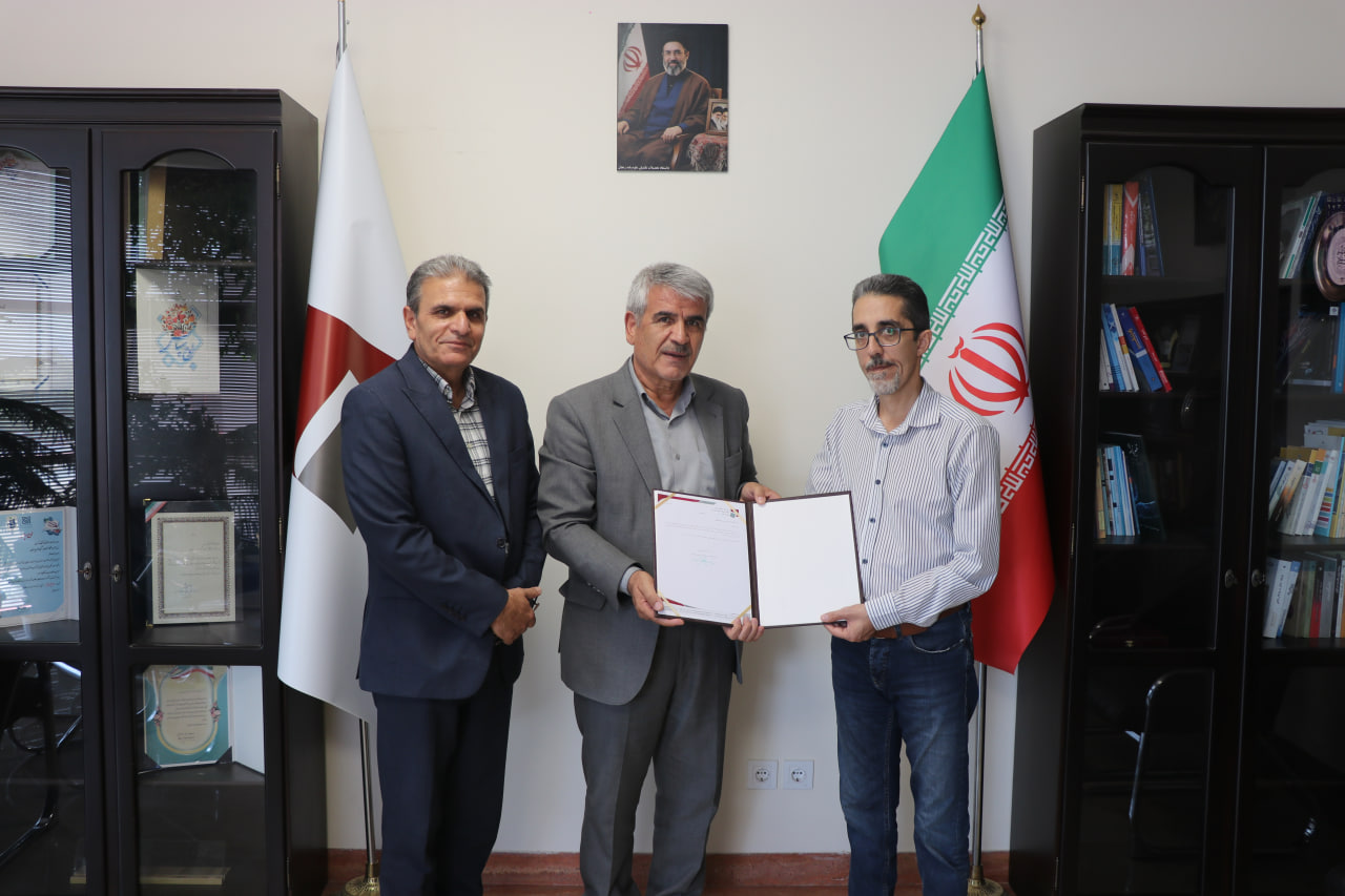 Dr Mohammad Hossein Kowsari appointed Head of Department of Chemistry with emphasis on developing creative research and technological activities
