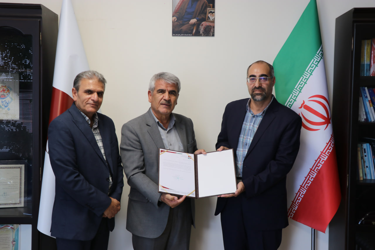 Dr Mohammad Hossein Kowsari appointed Head of Department of Chemistry with emphasis on developing creative research and technological activities