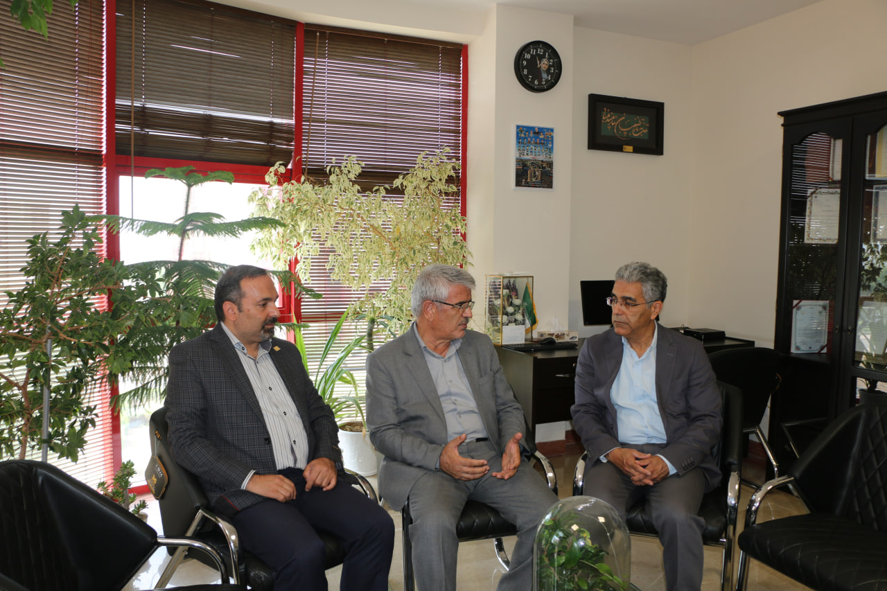 Dr Farhad Sobouti appointed Head of Centre for Specialised Trainings at IASBS with emphasis on developing skills-based and demand-driven education