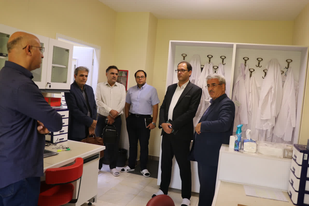IASBS Board of Governors meets Zanjan director general of industry, mine and trade