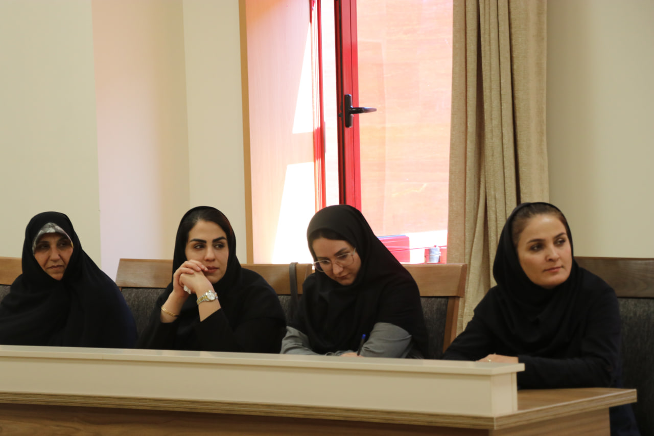 IASBS President stresses solidarity and university-wide participation in Science Night