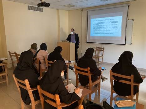 All Spring Term IASBS classes held face-to-face