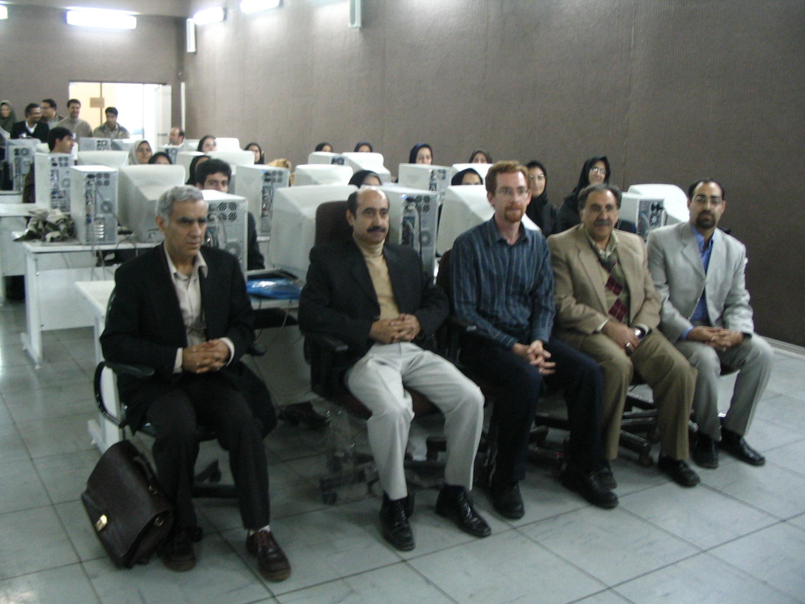 MD Simulation Workshop, Dec. 2005, IUT, Iran